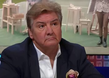 Vrouw waant zich in een relatie met René Froger en maakt tienduizenden euro’s over