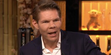 Victor Vlam haalt uit naar Angela de Jong: ‘Ze is gewoon een vervelende vrouw’