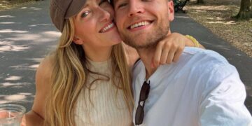 Suzan & Freek stralen in het buitenland na emotionele maanden