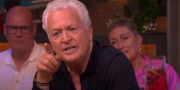 Bram Moszkowicz verliest zelfbeheersing tijdens live-uitzending: ‘Kop houden!’