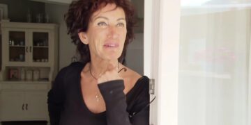 Ingrids zoon onthult de echte reden waarom de B&B Vol Liefde-deelneemster zo veeleisend is