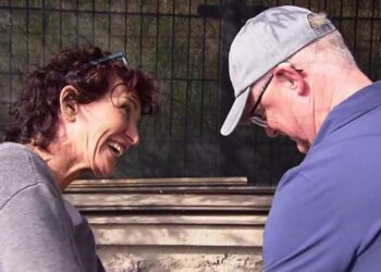 “Arme, arme Rinus…” Het sprookje op Lesbos verandert in een nachtmerrie