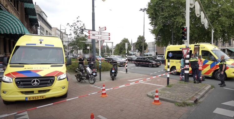 Dieven slaan toe en stelen haar telefoon terwijl vrouw in Arnhem een mensenleven redt