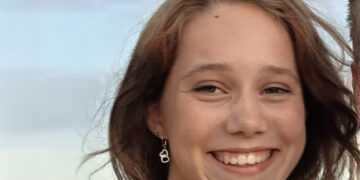 VERMIST: Politie wanhopig op zoek naar 15-jarige Naomi