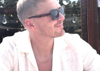 Kijkers reageren laaiend enthousiast op intieme zon van Daniël in B&B vol Liefde