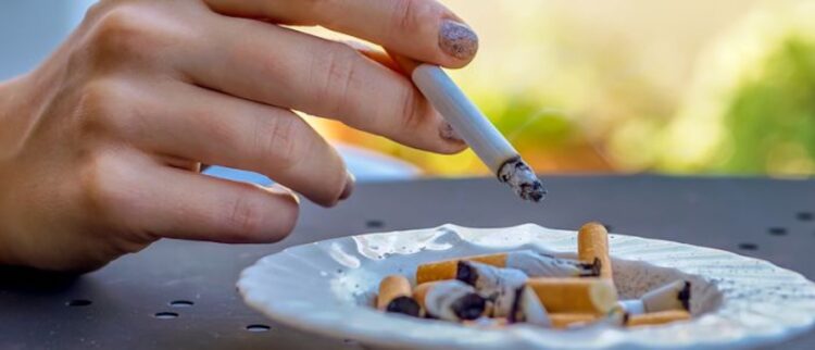 Voor mensen die roken is het nu echt vervelend; er komt slecht nieuws aan: ‘De wet verandert…’