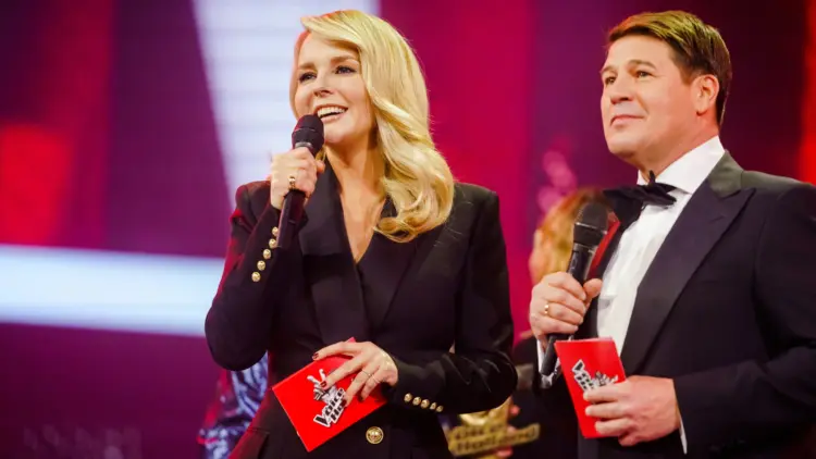 Chantal Janzen emotioneel: ‘The Voice Zonder Martijn Krabbé is keihard’