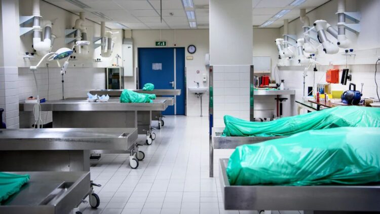 Geen crematie of begrafenis: dit moet je weten over je lichaam doneren aan de wetenschap