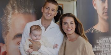 Mart Hoogkamer en vriendin delen groot nieuws: “Een nieuw hoofdstuk in ons leven”