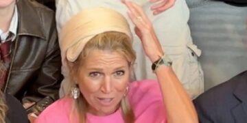 Video: Koningin Máxima krijgt onverwachte klap tijdens schoolbezoek