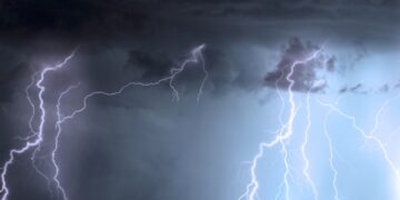 Plotselinge draai: het weer zet heel Nederland op z’n kop