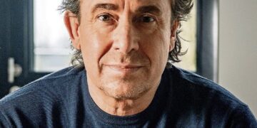 Ook NOS Journaal gooit Marco Borsato snoeihard voor de bus