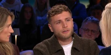 Zanger Freek Rikkerink deelt nieuws over zijn ziekte