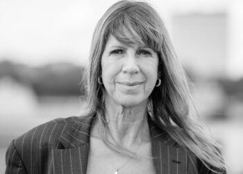 Onze gedacht zijn op dit moment bij Isa Hoes (53)