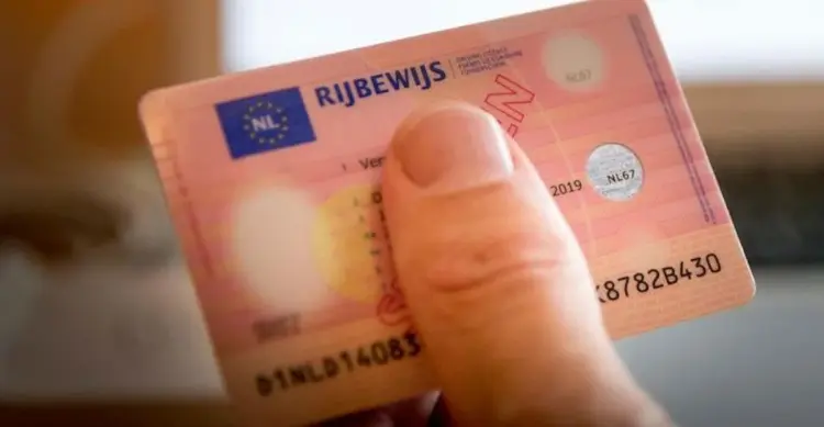 Opgelet: dit gaat er binnenkort aan jouw rijbewijs veranderen (ook als je hem al hebt)