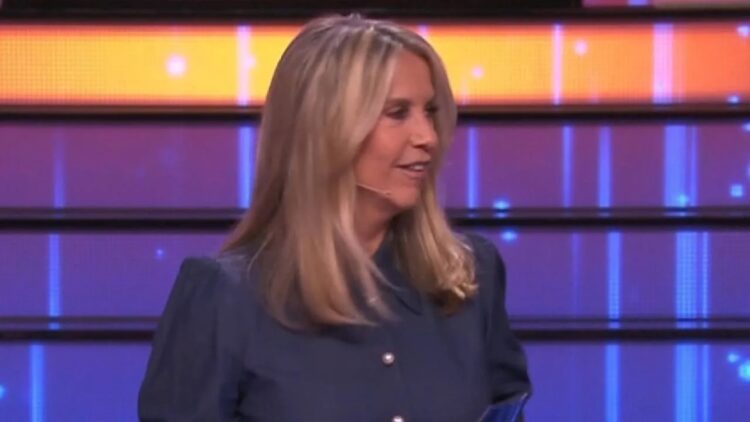 Kijkers reageren massaal op Linda de Mol: “Wat heeft ze aan?!”