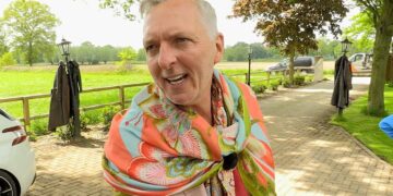 Martien Meiland haalt snoeihard uit naar schoonzoon: “Het leven draait niet alleen om werken”