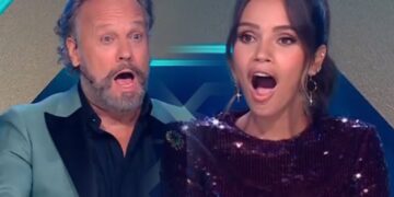 Publiek en jury in totale shock door onverwachte onthulling bij The Masked Singer