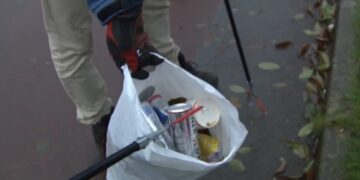 Ontslagen om statiegeldblikjes: schoonmaker neemt ze mee en krijgt ineens de zak