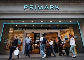 Dringende terugroepactie Primark: kan groot risico zijn voor baby’s