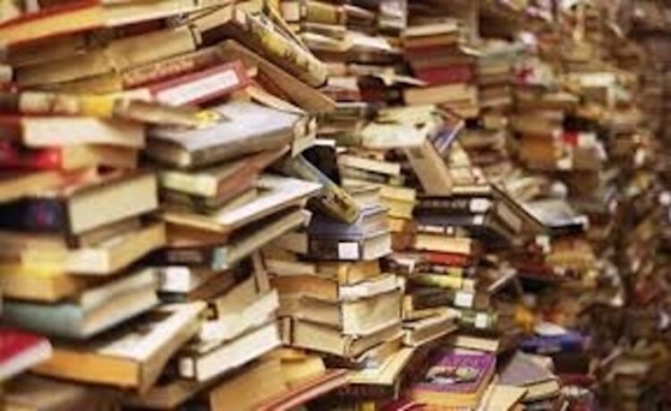 Experts waarschuwen: leg je boek eerst in de vriezer, en de reden waarom is bizar