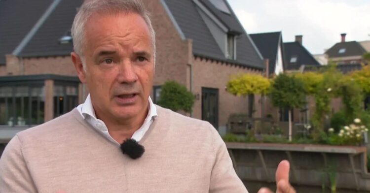 Alex van Keulen met spoed opgenomen in ziekenhuis