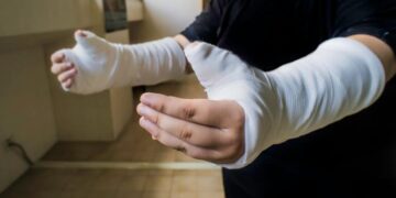 Waarom sommige mensen nooit iets breken… en de echte reden verrast iedereen