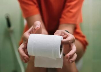 Arts waarschuwt voor veelgemaakte toiletfout die je gezondheid meer kan schaden dan je denkt