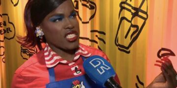 Zien: Judeska grijpt in als man zijn vrouw een klap verkoopt tijdens show in Den Bosch