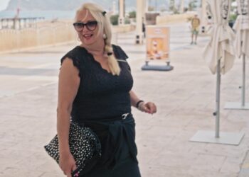 ‘De Hanslers moeten per direct worden geschrapt van de buis’