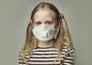 Middeleeuwse huidziekte laait opnieuw op in Engeland: scholen tijdelijk gesloten