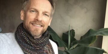 Onze gedachten zijn momenteel bij Barry Atsma (53)