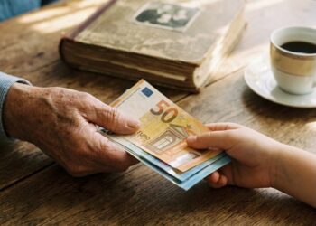 Belastingvrij schenken in 2026: nieuwe regels zorgen voor extra voordeel voor gezinnen