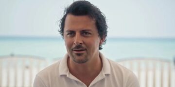 Denise krijgt pijnlijke genadeklap: ‘Baby voor Mike en Veerle’