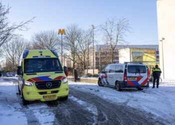 Sneeuwballenincident loopt fataal af: 60-jarige man overleden, twee tieners aangehouden