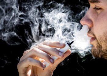 Nieuwe coalitie zet zware stap tegen rokers en vapers