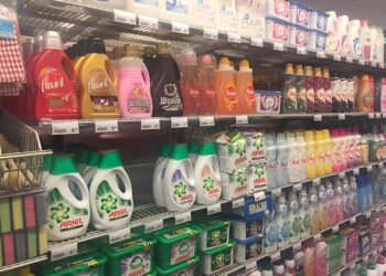 Dit is de schokkende reden waarom wasmiddel ineens zo duur is geworden