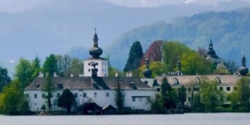 Nieuwe onthullingen rond Winter Vol Liefde kandidaat betrapt op pikante website