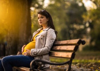 Mijn partner wil onze dochter vernoemen naar zijn ex: dit zit me dwars, ben ik onredelijk?