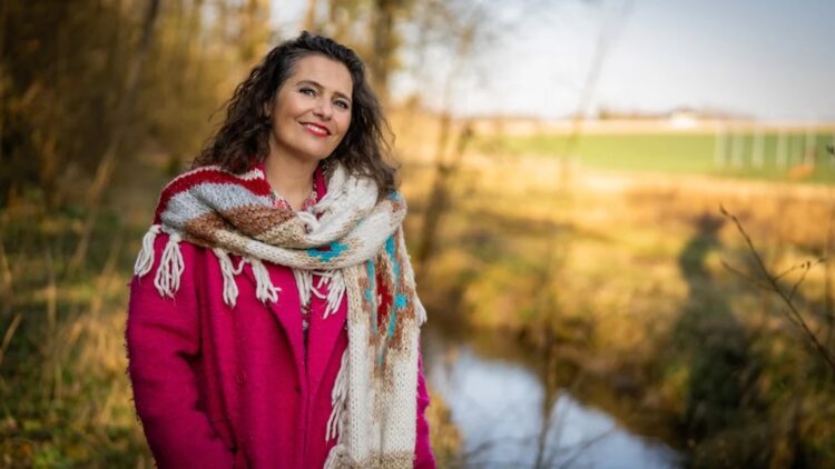 Insider deelt schokkend detail over liefdeskandidaat van Claudia uit Winter Vol Liefde