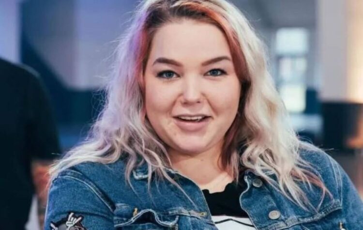 Fans geschokt door update Urk!-Gerda: ziekenhuisverblijf houdt aan