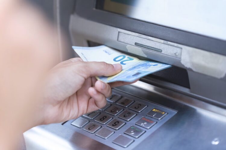 Alarm om nieuwe pinoplichting: geraffineerde pintruc neemt razendsnel toe