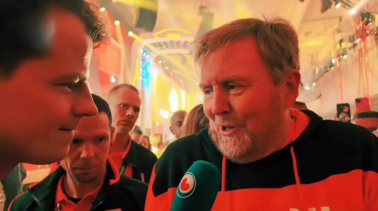 Kijkers geschokt door stomdronken Willem-Alexander op Olympische Spelen