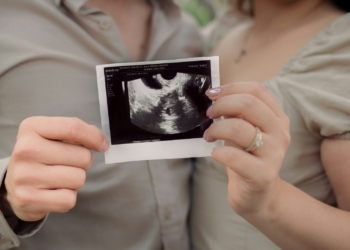 Geweldig babynieuws voor deze bekende Nederlander (35)