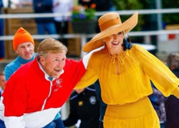 Massale kritiek op Koningin Máxima na Koningsdagbeelden: ‘Waarom doet ze dit?’