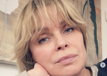 Bridget Maasland plaatst emotioneel bericht: ‘Het gaat helaas niet zo goed met mama’