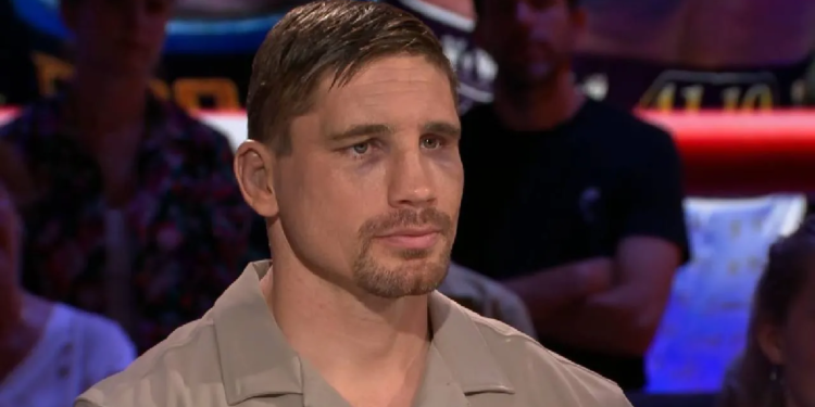 Rico Verhoeven doorbreekt stilte over opvallende woorden van de scheidsrechter