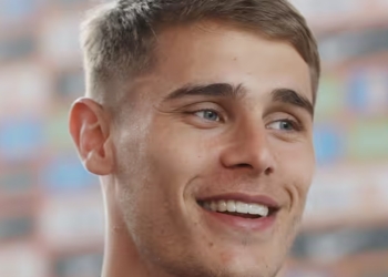 Dit is de nieuwe vriendin van Micky van de Ven en ze is geen onbekende