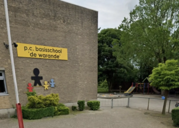 Moeder van overleden dochter deelt hartverscheurende boodschap na drama in Vogelwaarde
