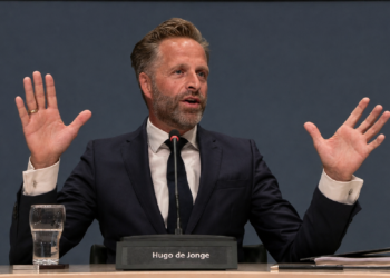 Hugo de Jonge kan er niet omheen en geeft eindelijk toe wat iedereen al dacht